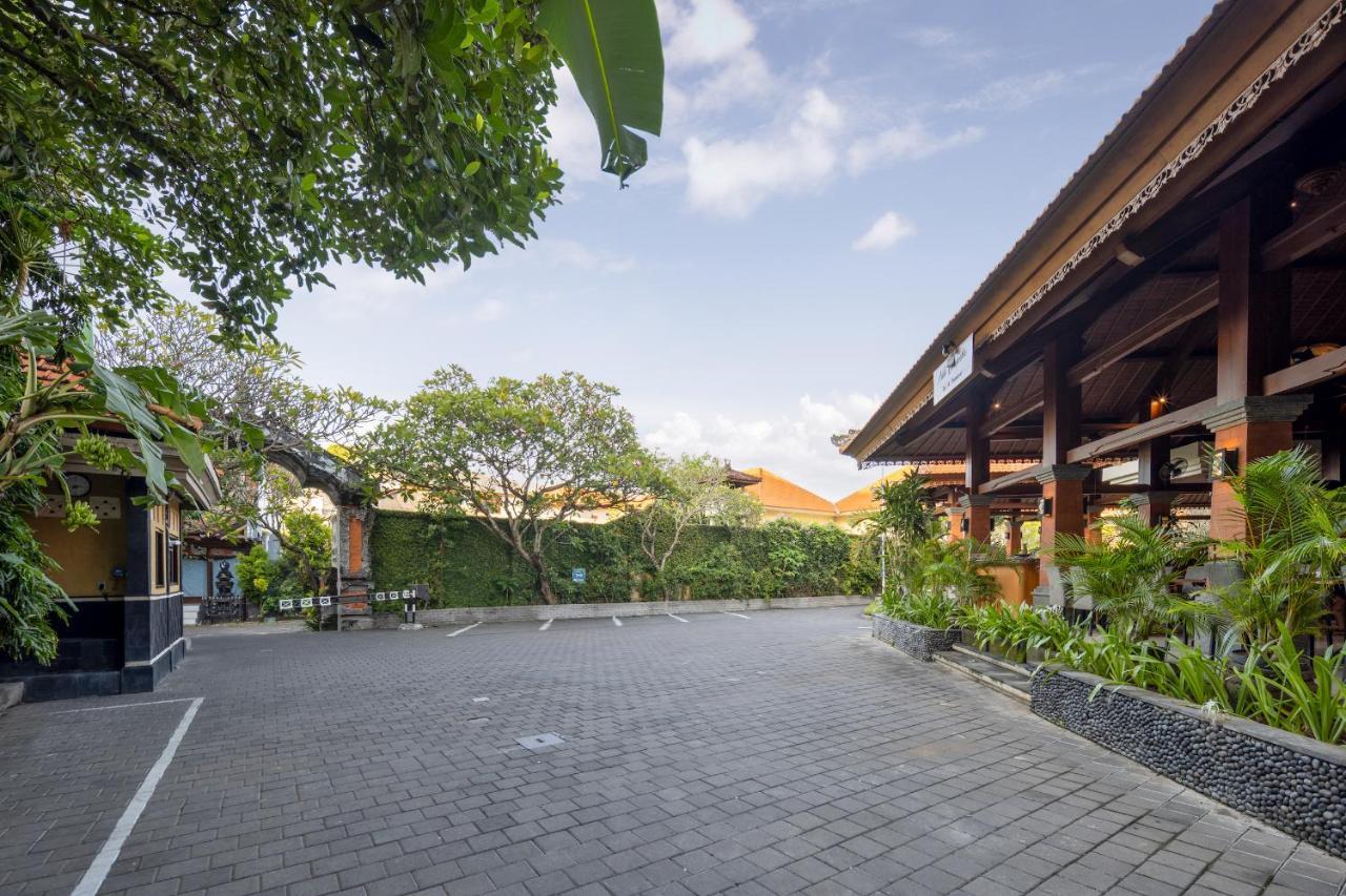 Adi Dharma Hotel Kuta Kuta Lombok Exterior foto
